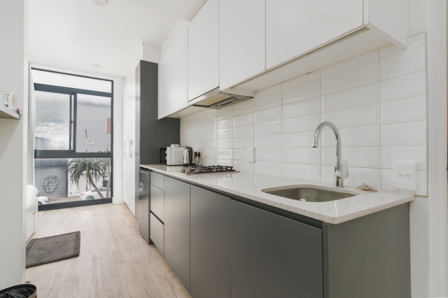 1 Bedroom Property for Sale in Woodstock Western Cape